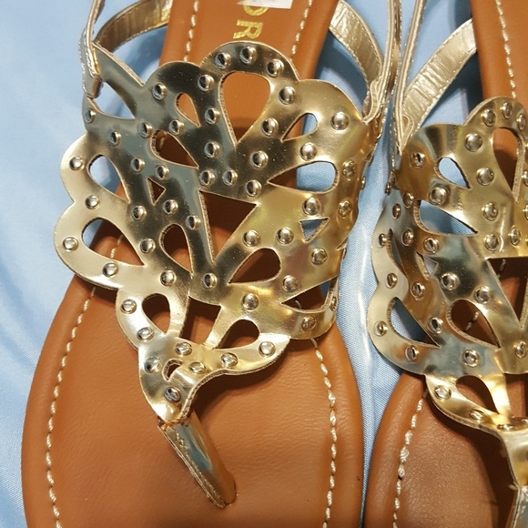 🛑🛑NOT 4 SALE🛑🛑 - Picture 3 of 3